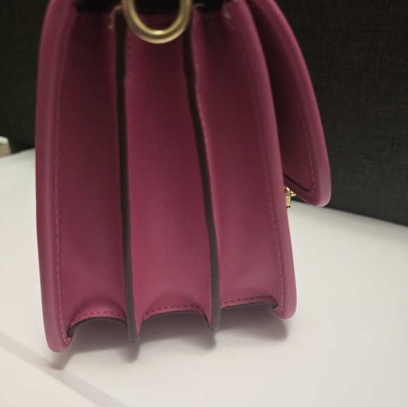 Coach Hero Bag - Picture 6 of 16